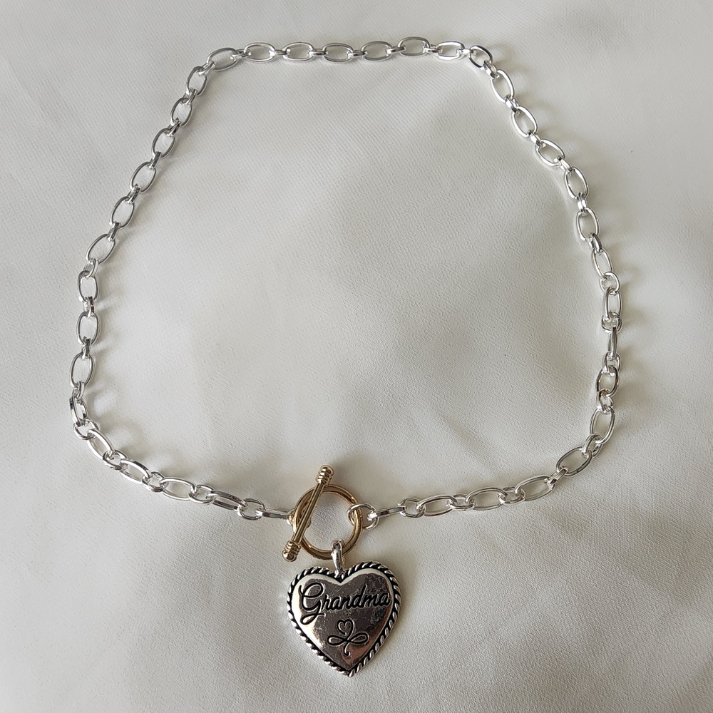 Silver-tone Grandma Heart Toggle Necklace Grandmother 18in